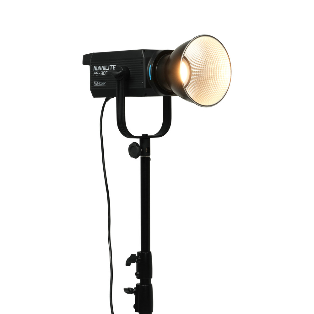 Nanlite FS-300C Đèn Led Studio 300W RGBW