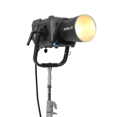 Nanlux Evoke 900C ST-Kit - Đèn Spotlight đi kèm Trolley Case (Hàng đặt trước)