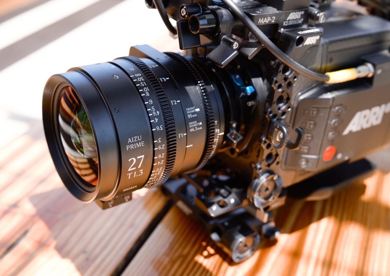 Ống kính Cine Sigma 32mm T1.3 LF FL Aizu Prime Line
