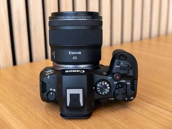 Ống kính GF45mm F2.8 R WR | Hàng chính hãng