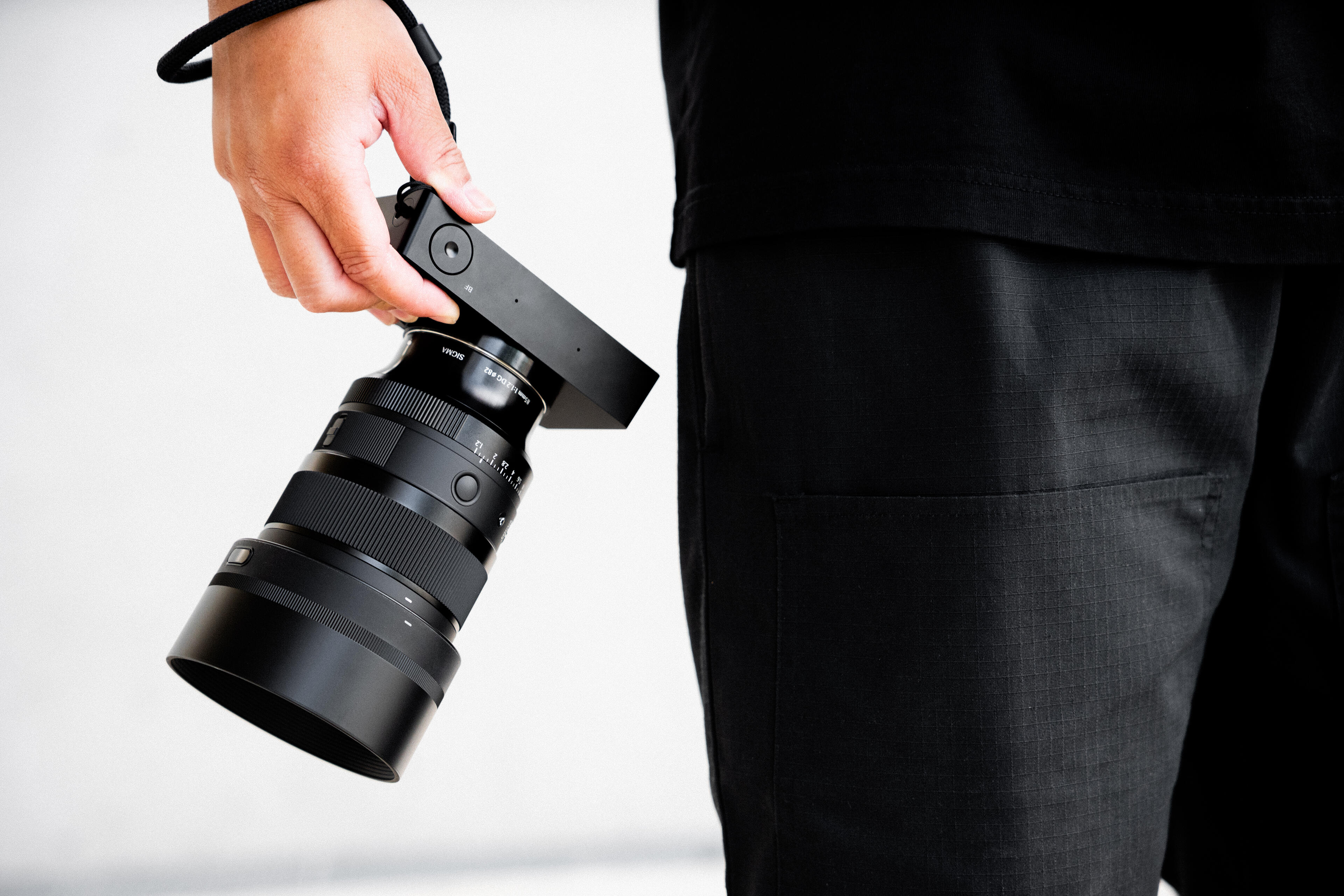 Ống kính OM SYSTEM M.Zuiko Digital 45mm F1.8 ngàm Micro Four Thirds (Black) | Chính hãng