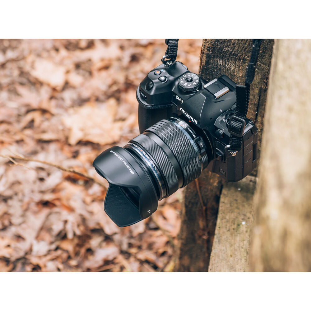 Ống kính OM SYSTEM M.Zuiko Digital ED 12-40mm F2.8 PRO II ngàm Micro Four Thirds