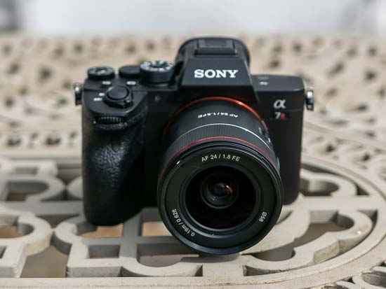 Ống kính Samyang AF 24mm F/1.8 FE Chính hãng