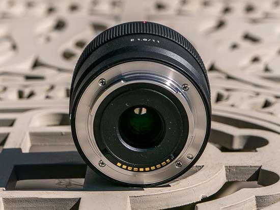 Ống kính Sony E 11mm F1.8 | Hàng Chính hãng