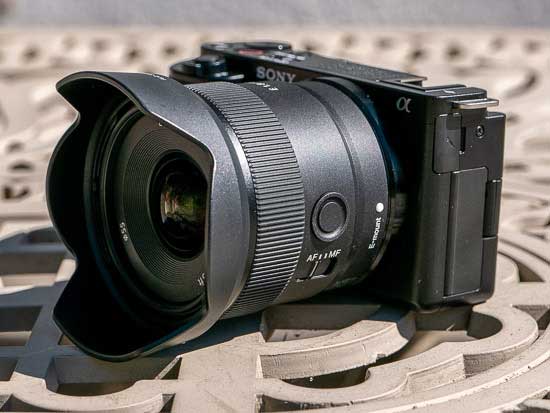 Ống kính Sony E 11mm F1.8 | Hàng Chính hãng