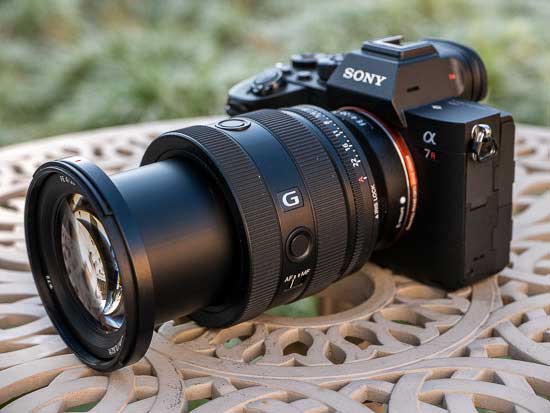 Ống kính Sony FE 20-70mm f/4 G Lens | Chính hãng