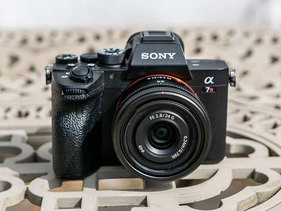 Ống kính Sony FE 24mm f/2.8 G Lens chính hãng
