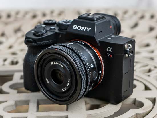 Ống kính Sony FE 40mm f/2.5 G Lens Chính hãng
