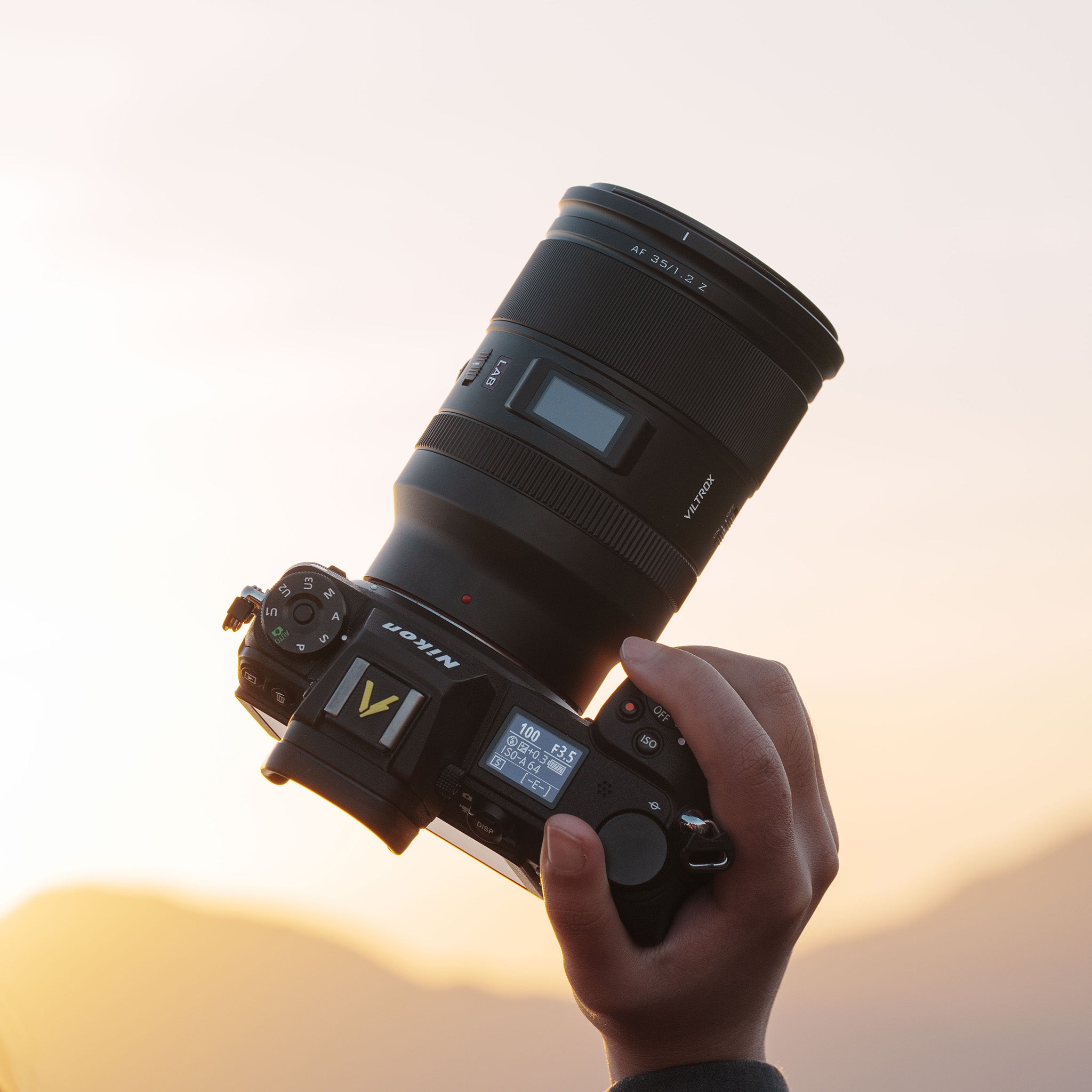Ống kính Viltrox AF 35mm f/1.2 LAB Nikon Z-mount | Chính hãng