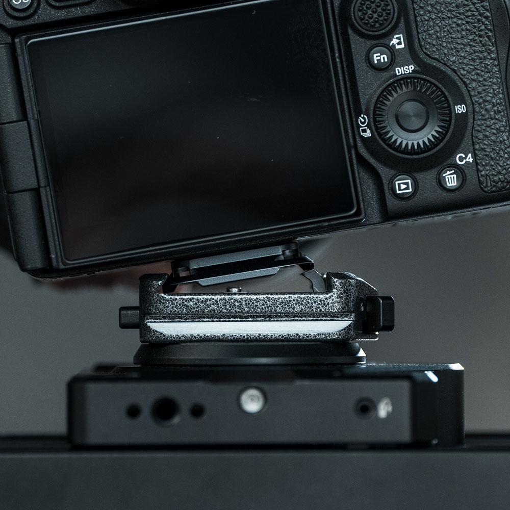 PGYTECH Arca-Type Quick Release Clamp & Plate V2 - P-CG-188 | Chính hãng