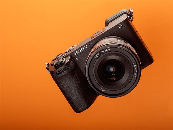 Sony A6700 Ống kính 18-135 Đen | Body Đen | Chính hãng | SonyVN (Hàng đã ACTIVATE)