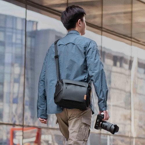 Túi máy ảnh PGYTECH OneGo Shoulder Bag 6L (Obsidian Black) | Chính hãng