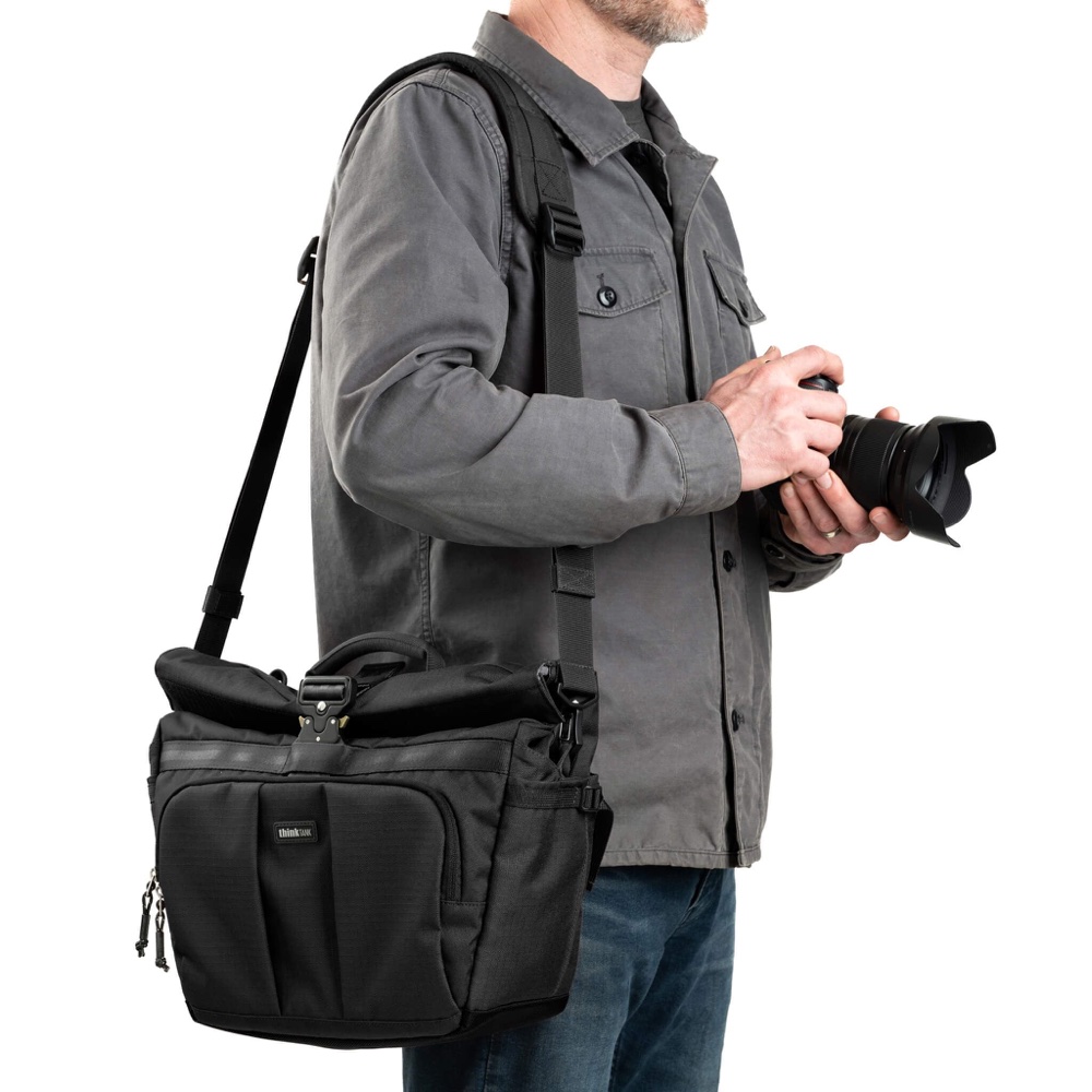 Túi máy ảnh Think Tank FocusPoint Crossbody 13L Asphalt Black | Chính hãng