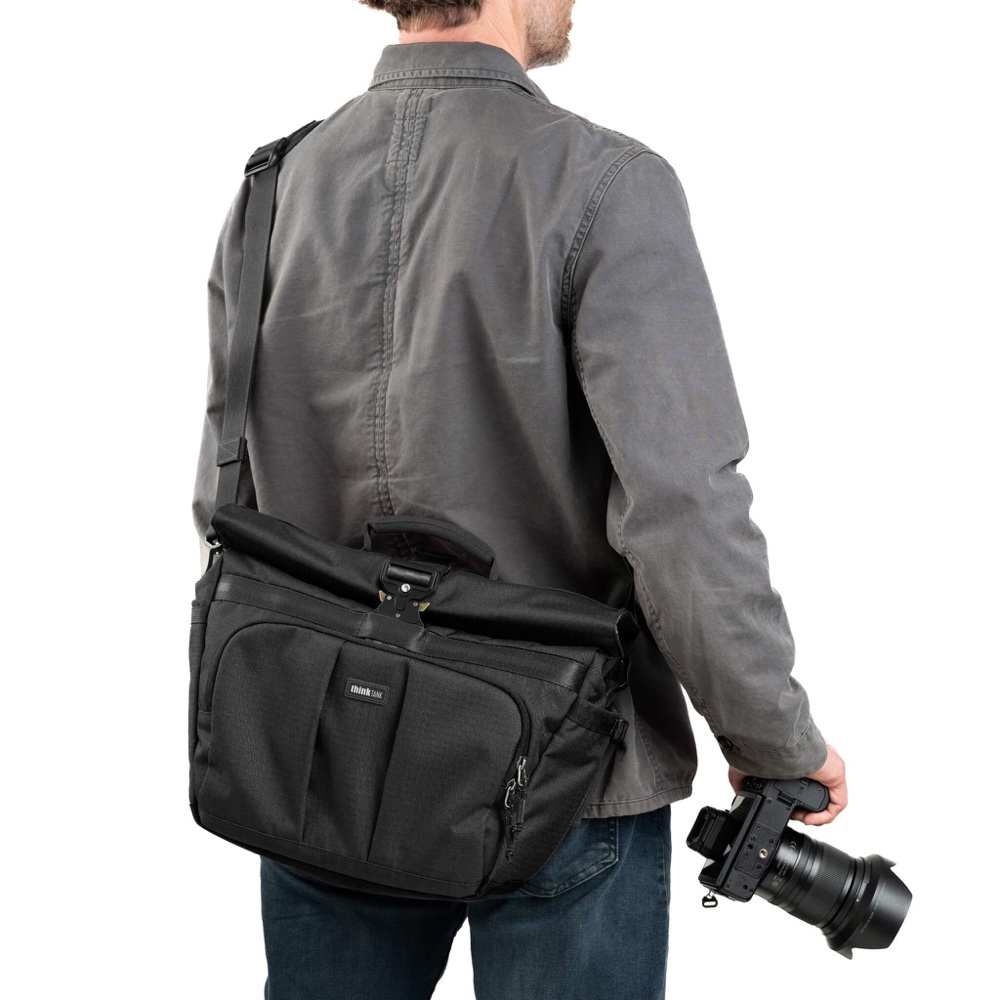 Túi máy ảnh Think Tank FocusPoint Crossbody 13L Asphalt Black | Chính hãng