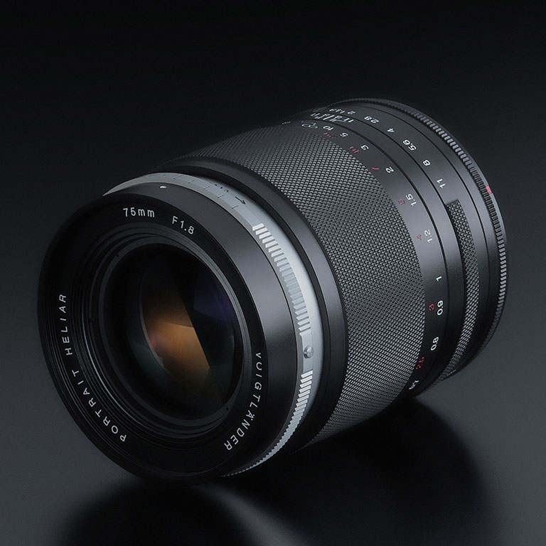 Voigtlander PORTRAIT HELIAR 75mm F1.8 Canon RF | Chính hãng