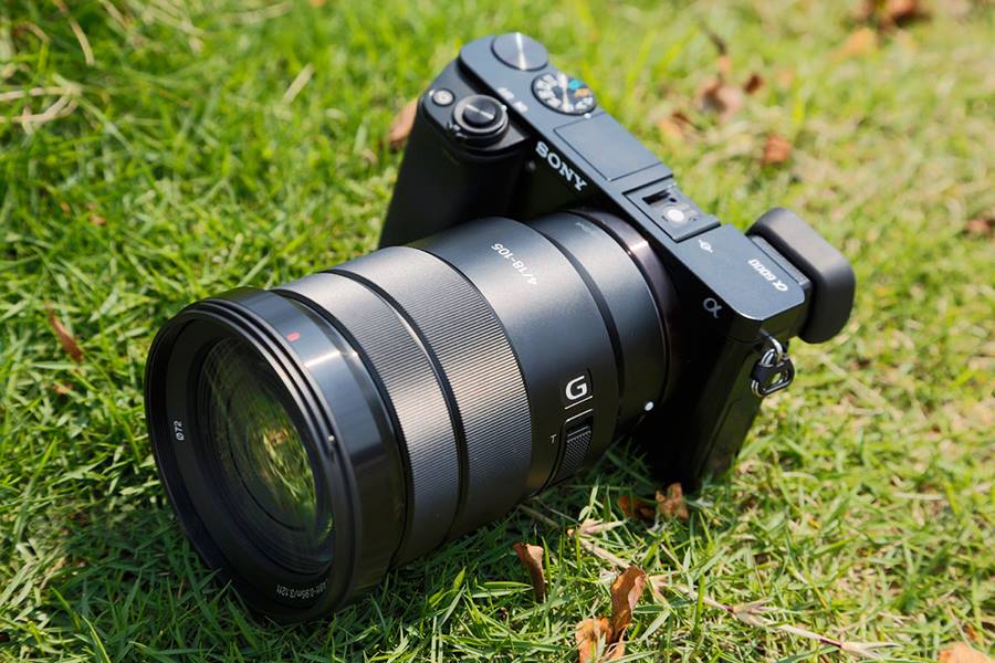 Ống kính Sony E PZ 18-105mm f/4G OSS