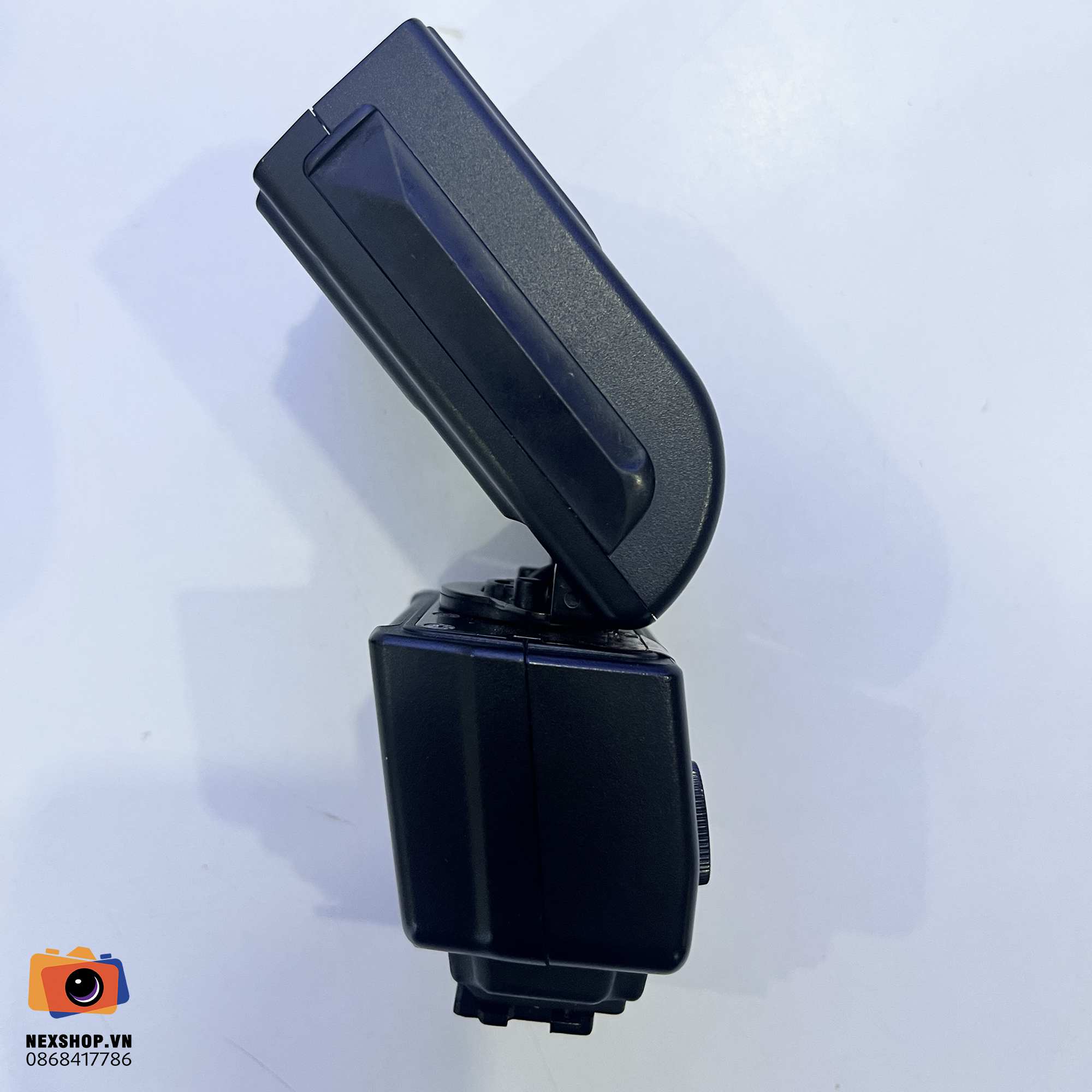 Den-Flash-Nissin-i40-for-Sony-used-6.jpg?v=1776681974