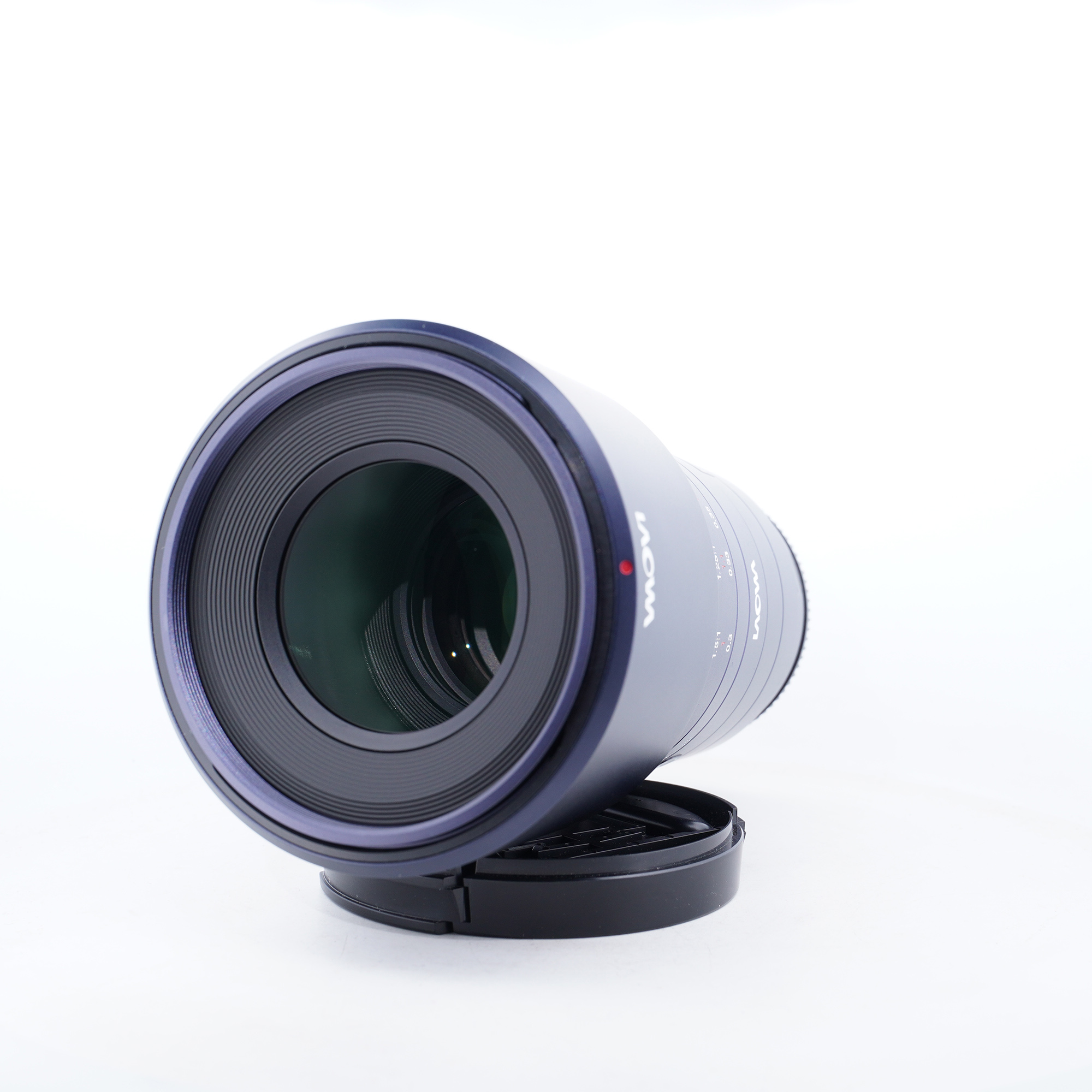 Ong-kinh-LAOWA-180mm-f-4-5-APO-CA-Dreamer-1-5X-Ultra-Macro-Likenew-Chinh-hang-12.jpg?v=1780482490
