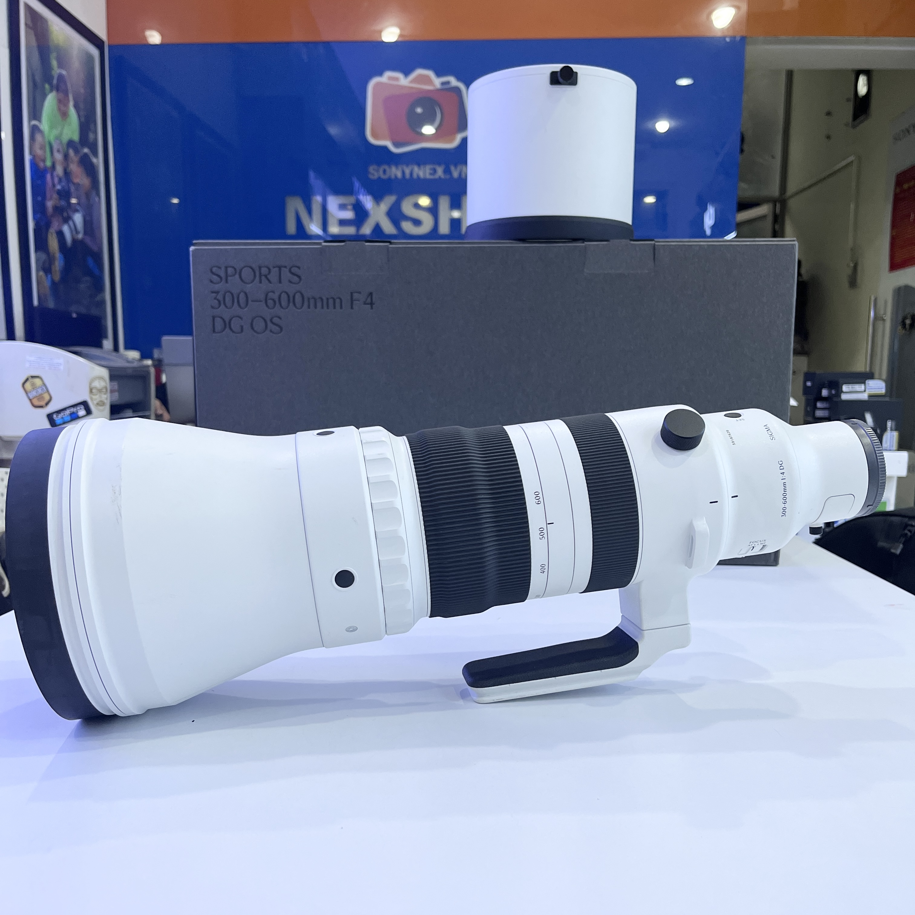 Ong-kinh-Sigma-AF-300-600MM-F-4-DG-OS-S-for-Sony-E-mount-Used-Chinh-hang-2.jpg?v=1781009356