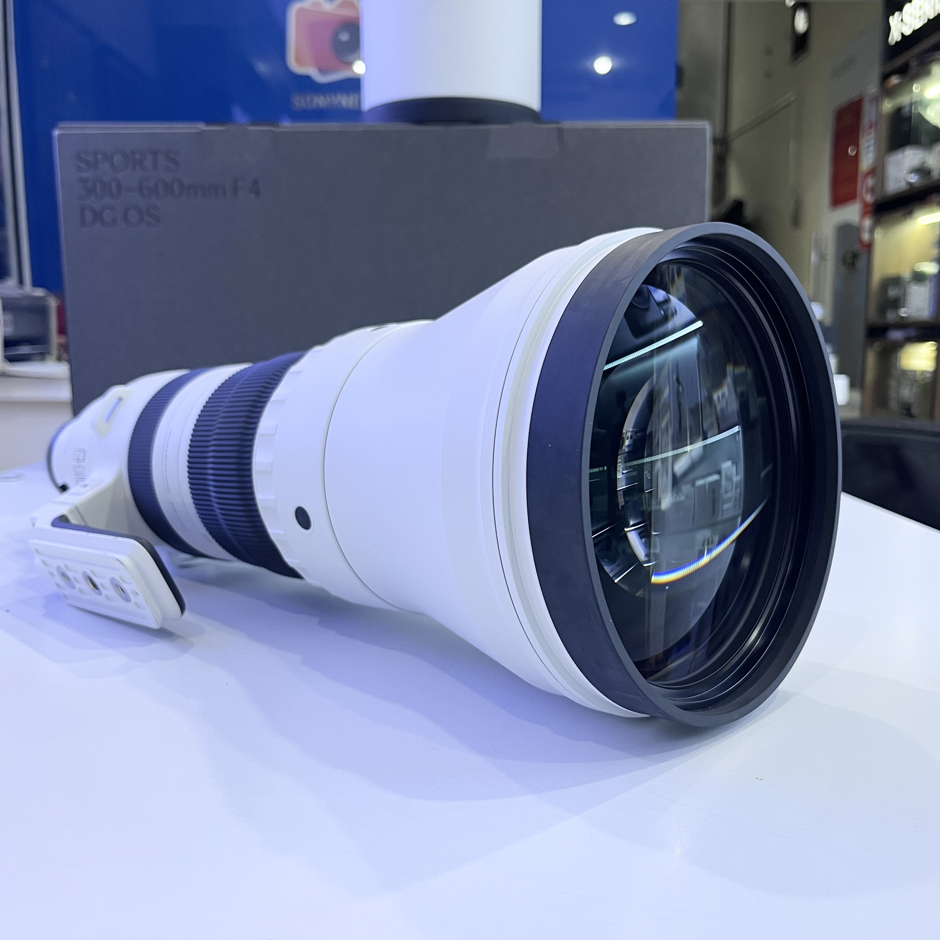 Ong-kinh-Sigma-AF-300-600MM-F-4-DG-OS-S-for-Sony-E-mount-Used-Chinh-hang-4.jpg?v=1781009360