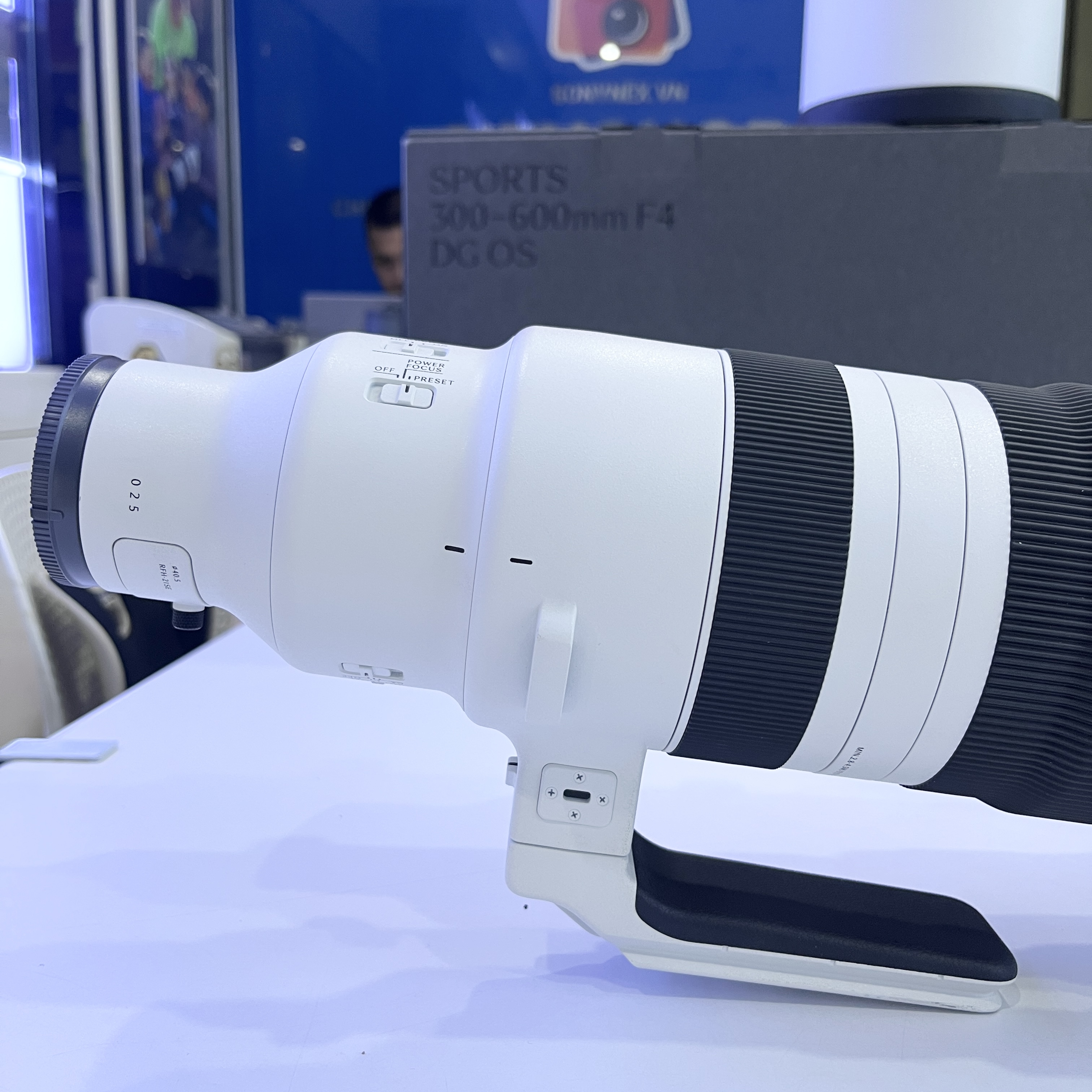 Ong-kinh-Sigma-AF-300-600MM-F-4-DG-OS-S-for-Sony-E-mount-Used-Chinh-hang-5.jpg?v=1781009362