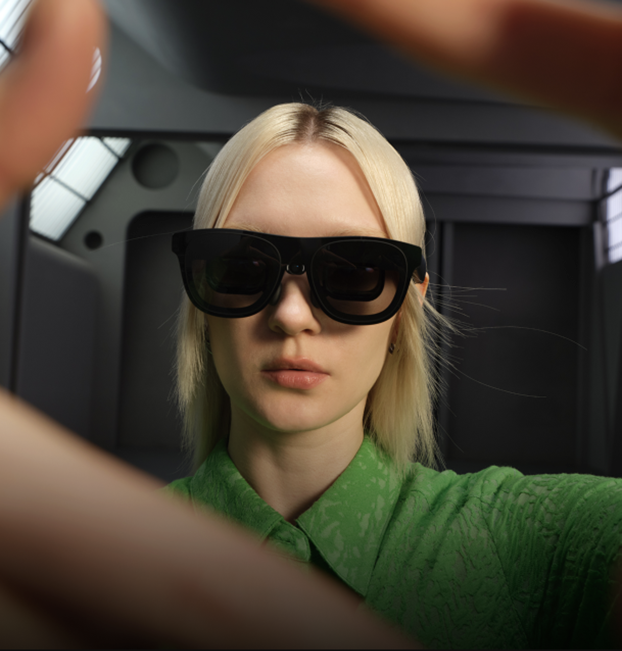 XREAL-Eye-Chinh-hang-3.png?v=1780316621