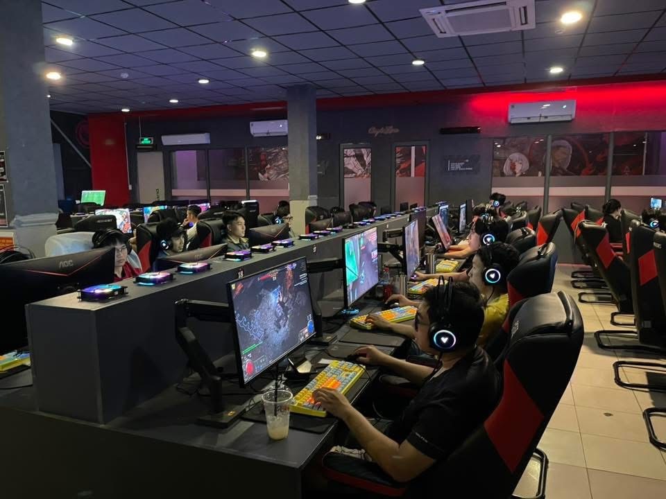 Nâng Cấp Tu Sửa Phòng Game Để Giữ Chân Khách Hàng Tăng Sự Chuyển Đổi