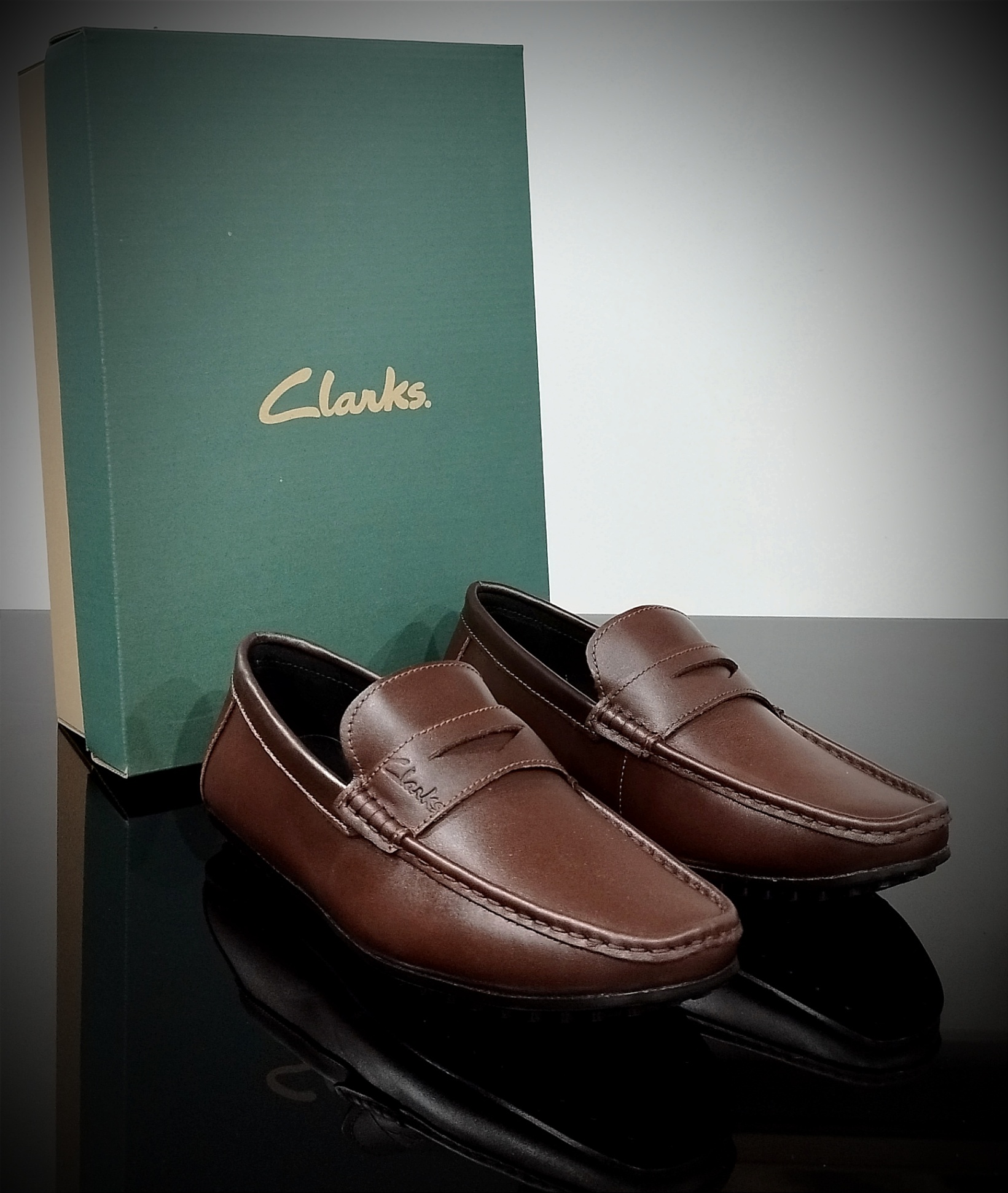 GIÀY CLARKS 1