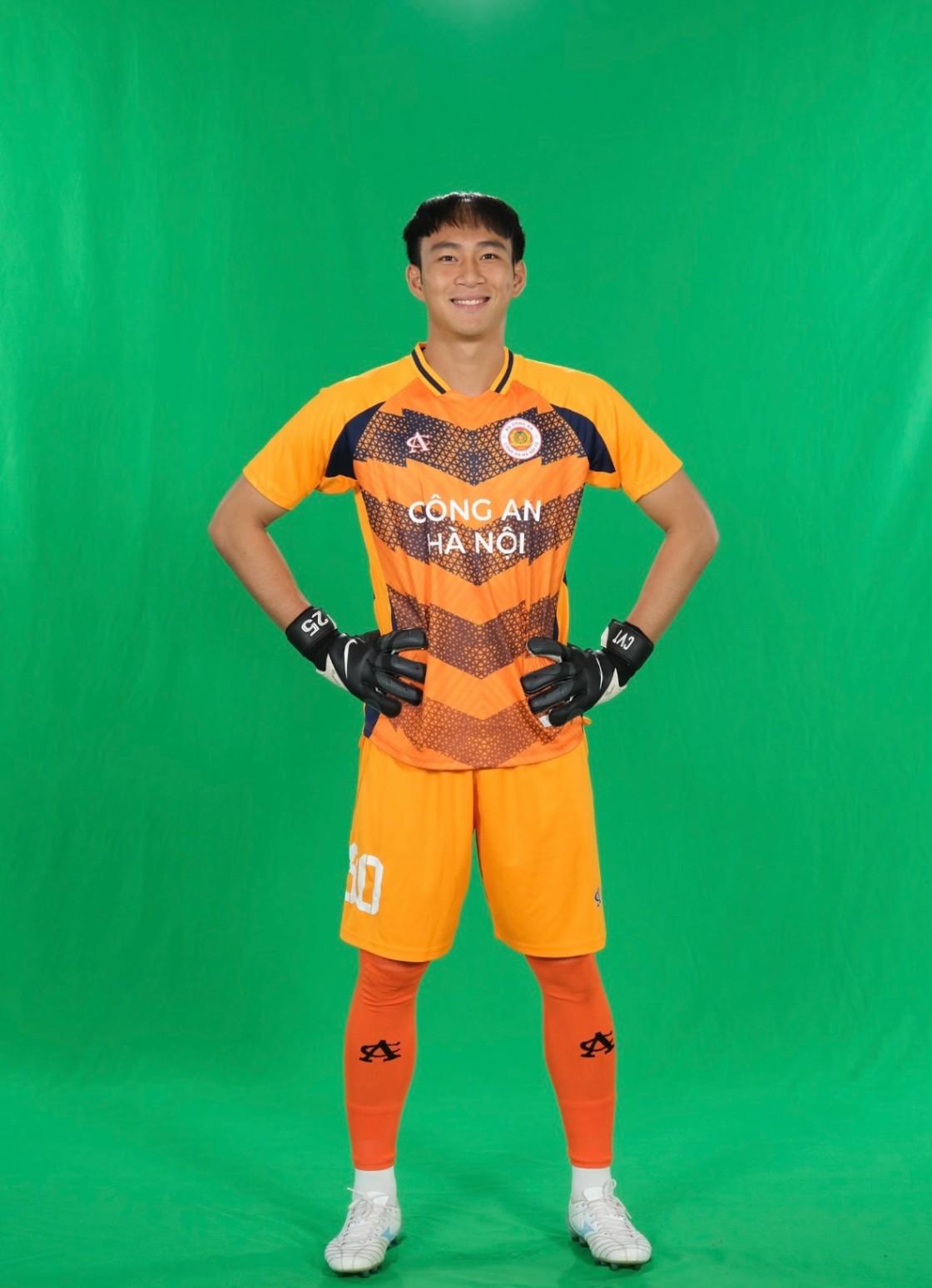 Bộ Thi Đấu Bóng Đá Logo CAHNFC 2024/25 C