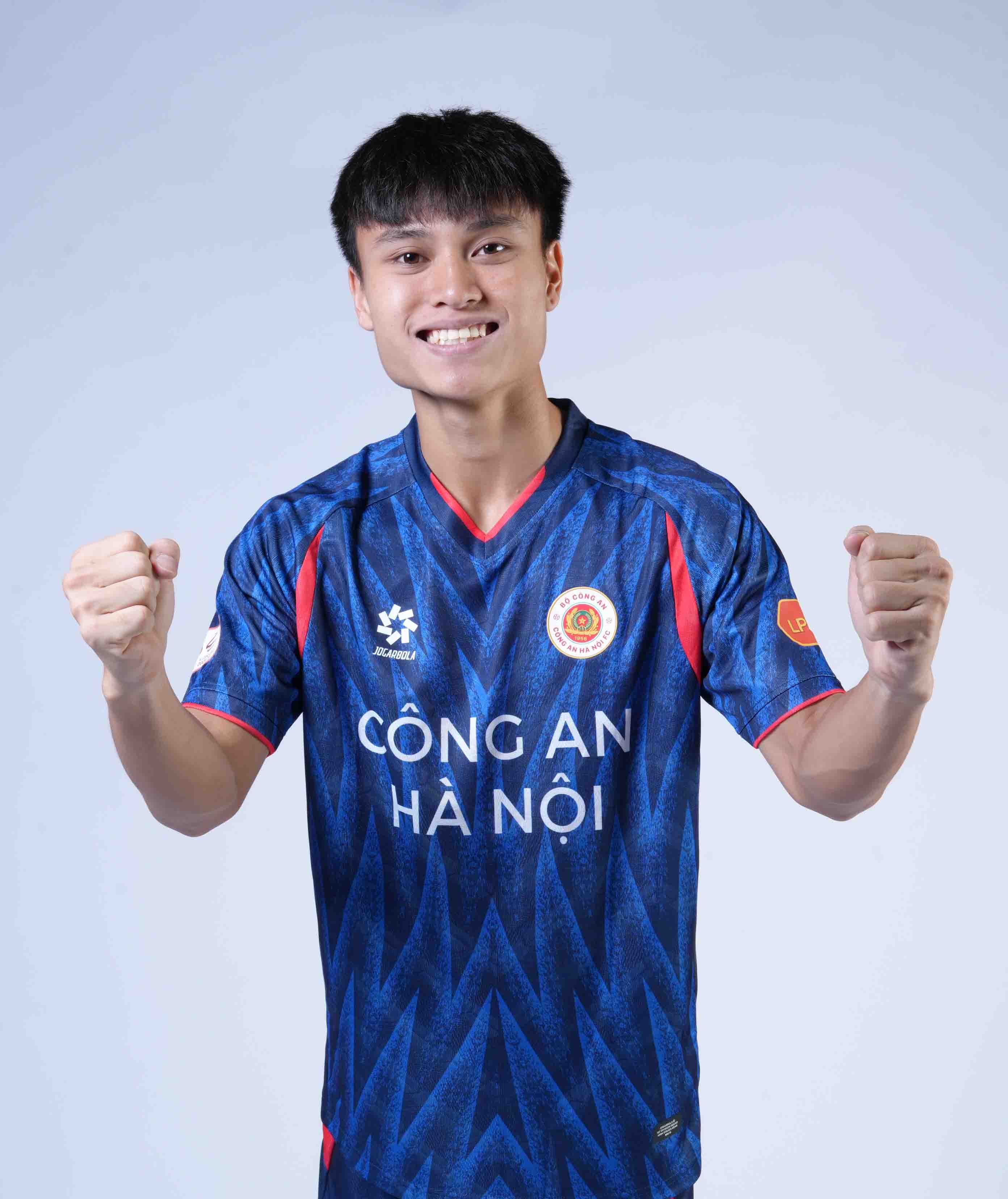 Áo thi đấu CAHN bản Fan 2025/26
