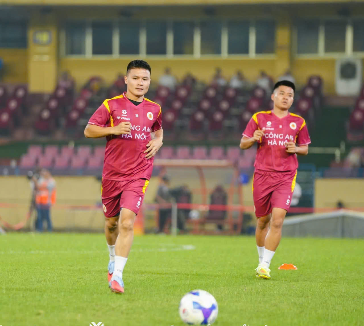 Bộ tập luyện 25/26