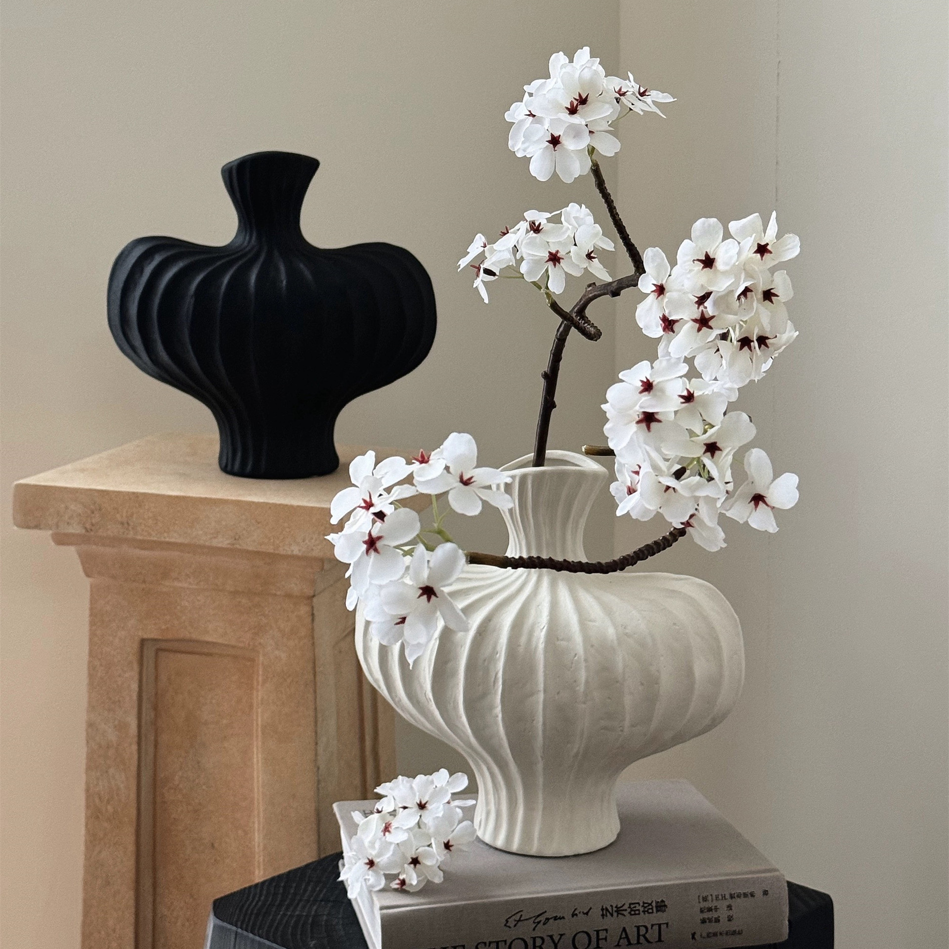 Bình gốm nghệ thuật trừu tượng cắm hoa decor | Abstract Ceramic Vase