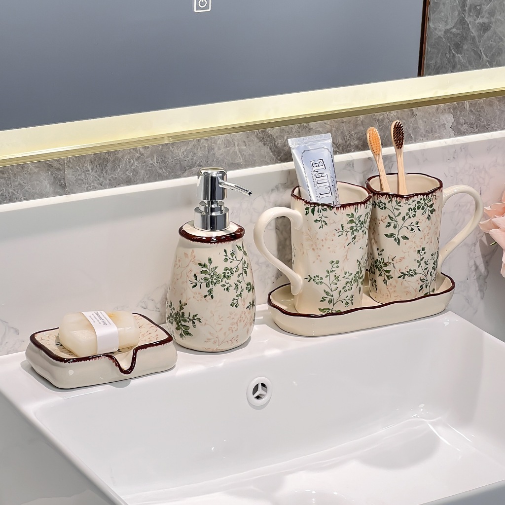 Bộ đôi cốc kèm khay họa tiết hoa dây