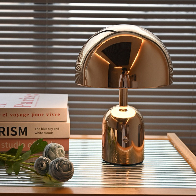 Đèn bàn nấm Mushroom Table Lamp - Màu Gold