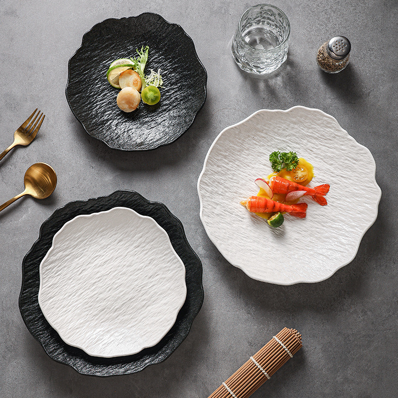 Đĩa gốm sứ phong cách Wabi-Sabi tối giản