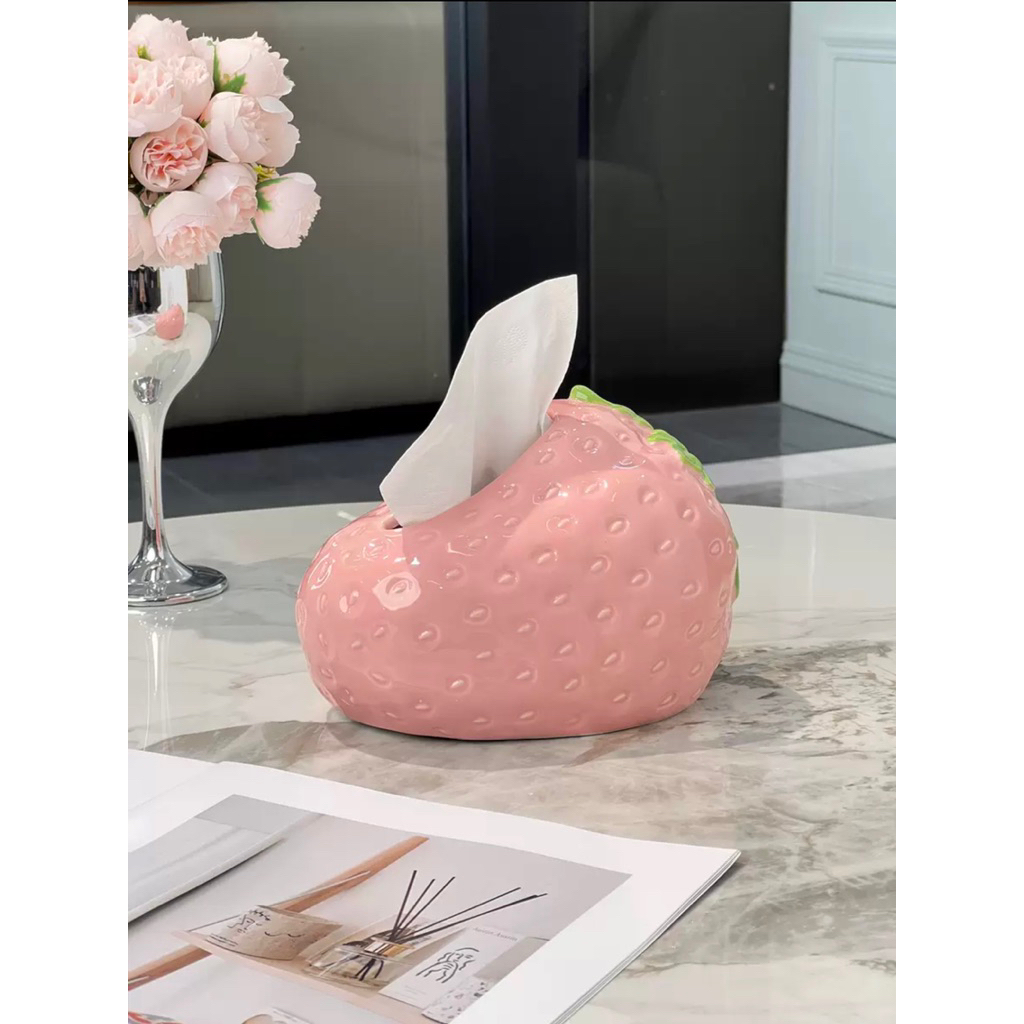 Hộp đựng giấy gốm sứ hình quả dâu tây