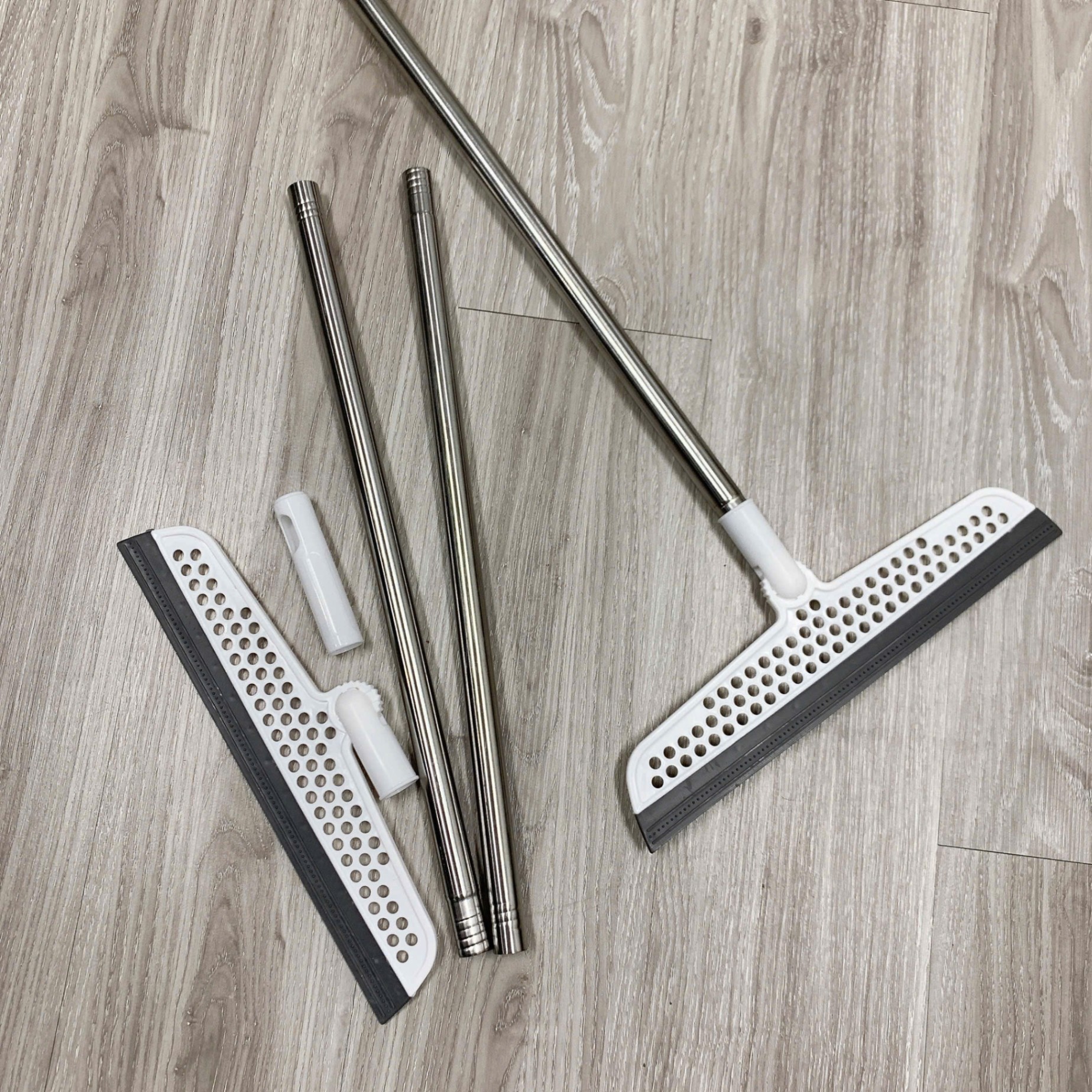 [100] Cây Gạt Nước Trắng Xám 103cm