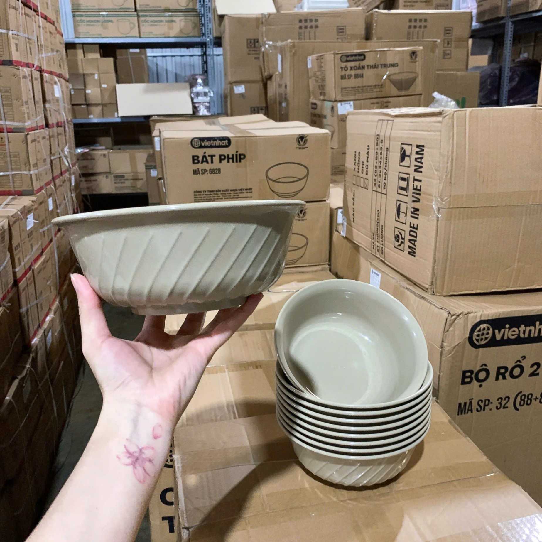 [40] Bát Xoắn Phíp 2T 6863
