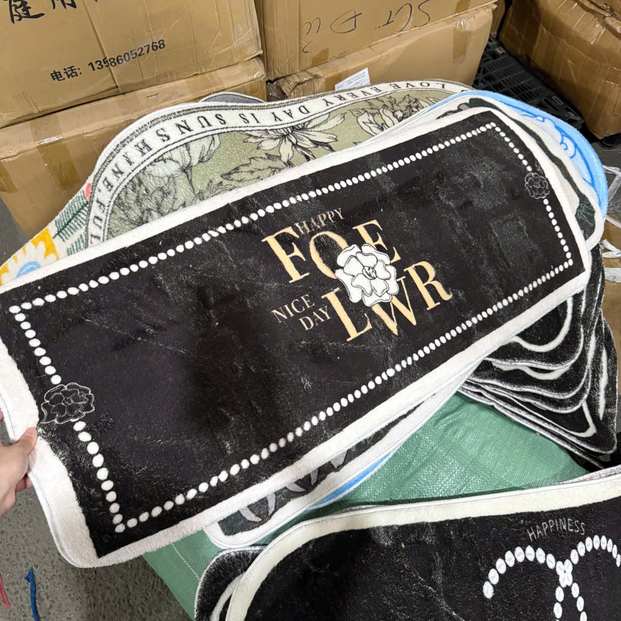 [100] Thảm Trải Sàn Phòng Ngủ 50x120cm