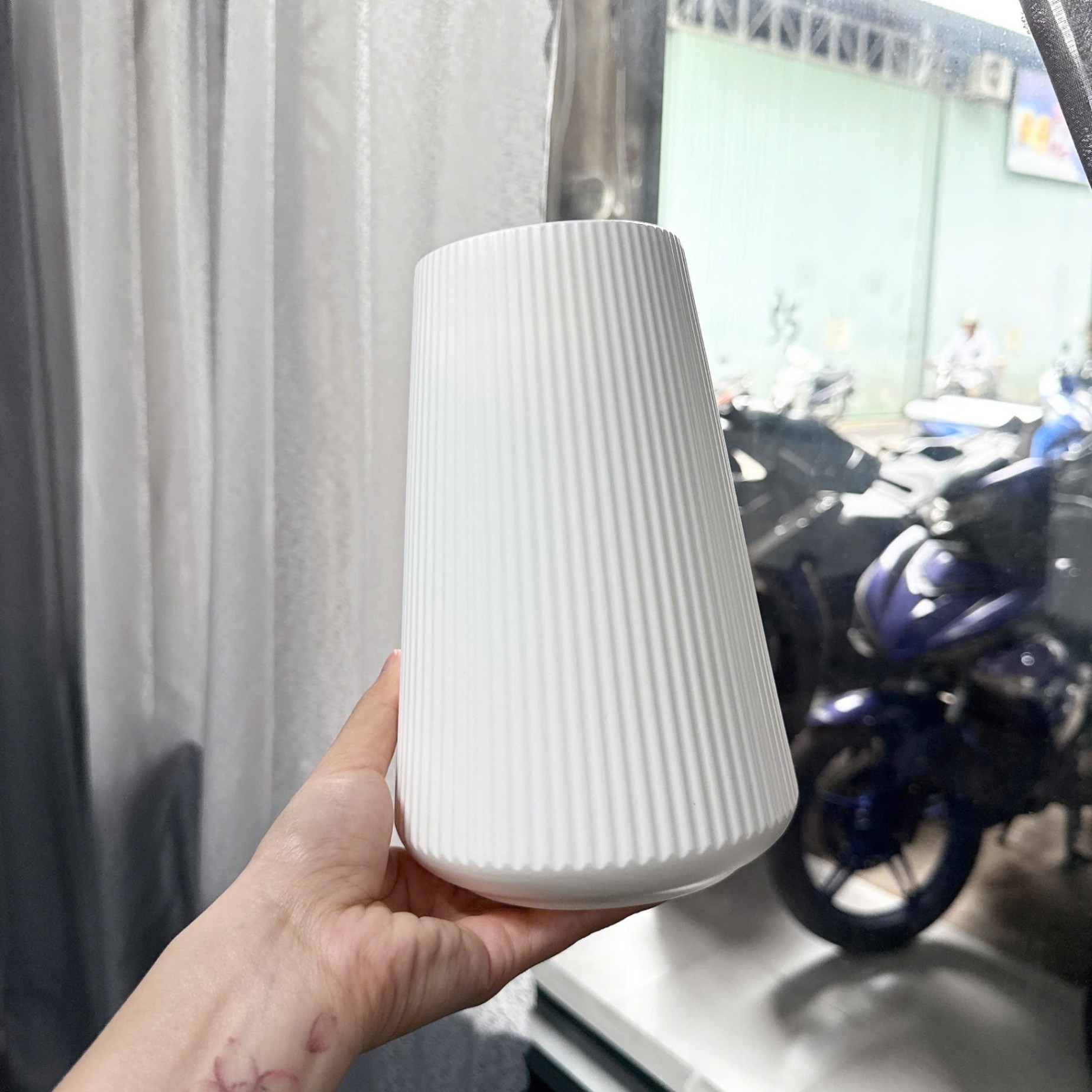 [40] Bình Cắm Hoa Tăm 0092