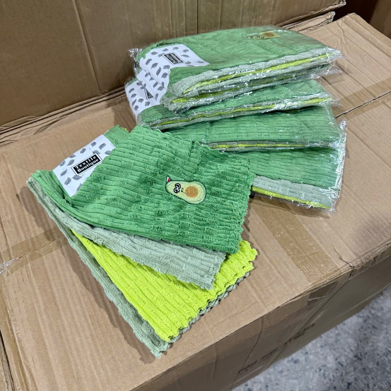 [300] Set 4 Khăn Đa Năng Quả Bơ