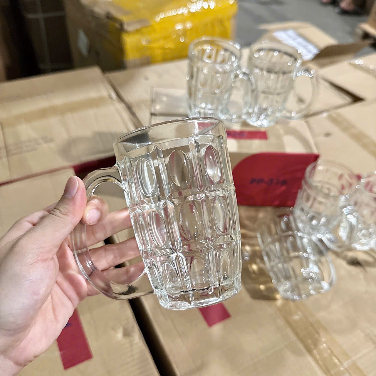 [12] Hộp 6 Ly Bia Thuỷ Tinh 380ml PCD 10007