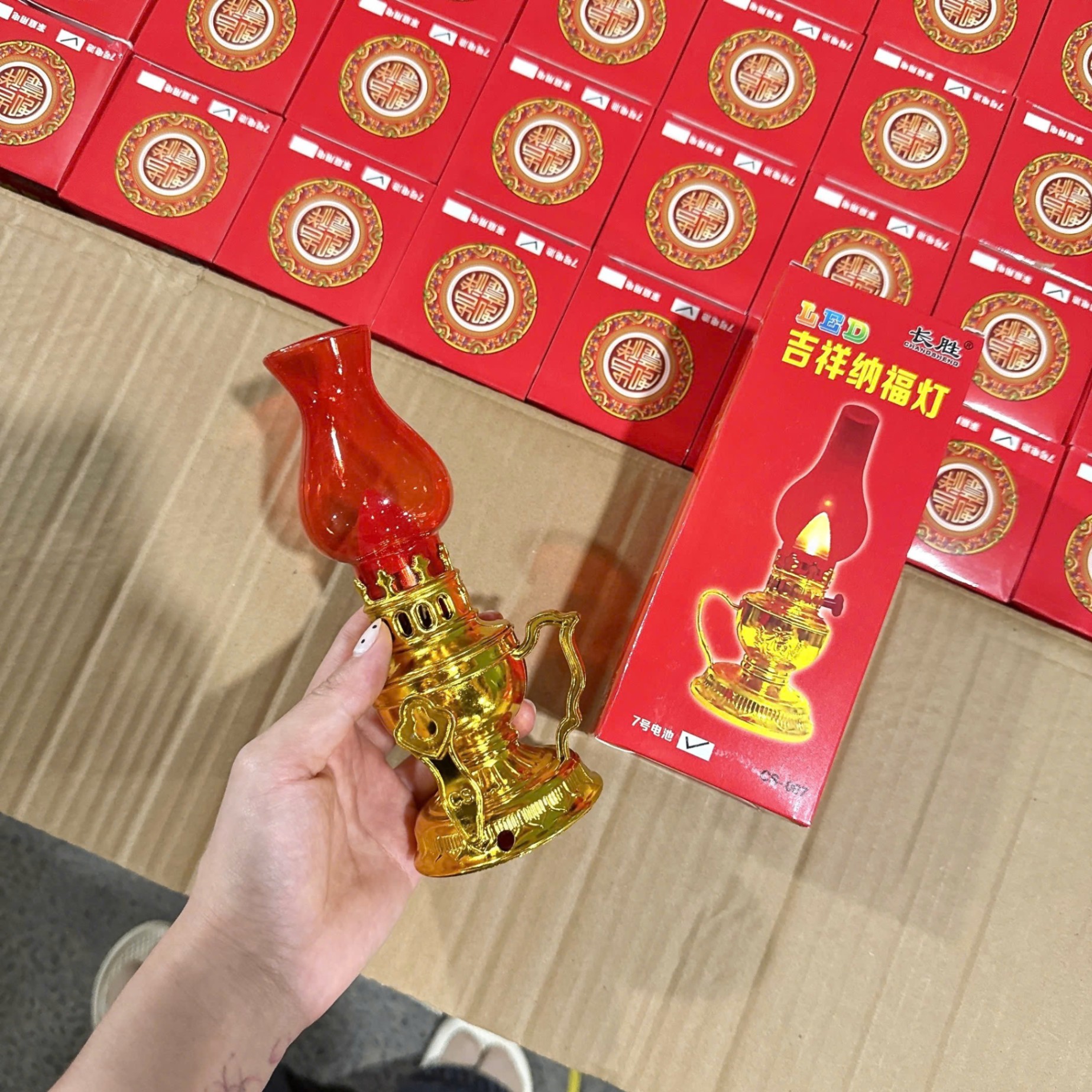 [180] Đèn Thờ