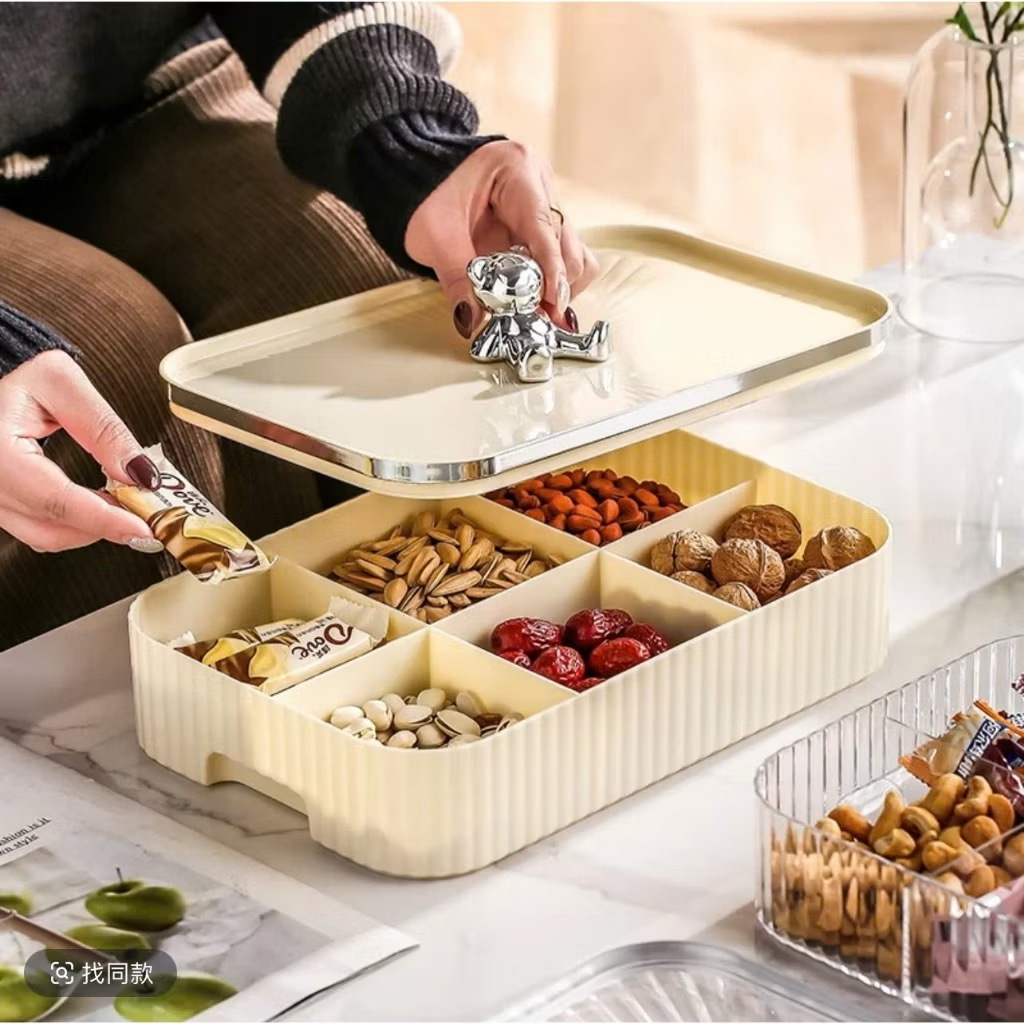 [40] Khay Mứt Gấu 6 ô Chữ Nhật 450
