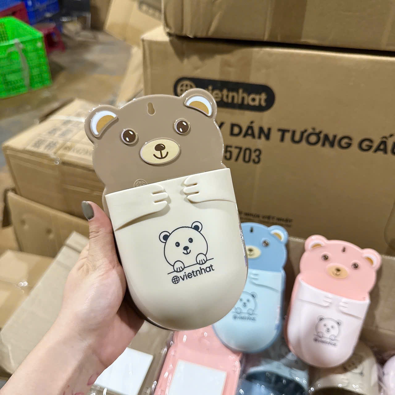 [50] Khay dán tường gấu 5703
