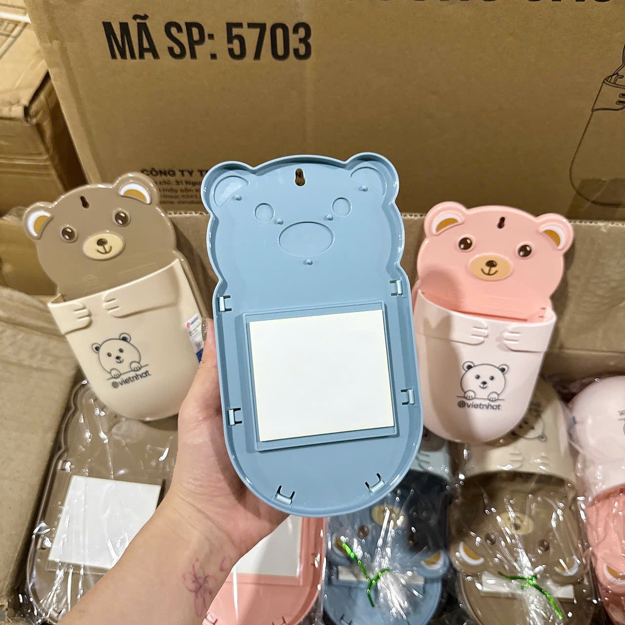 [50] Khay dán tường gấu 5703
