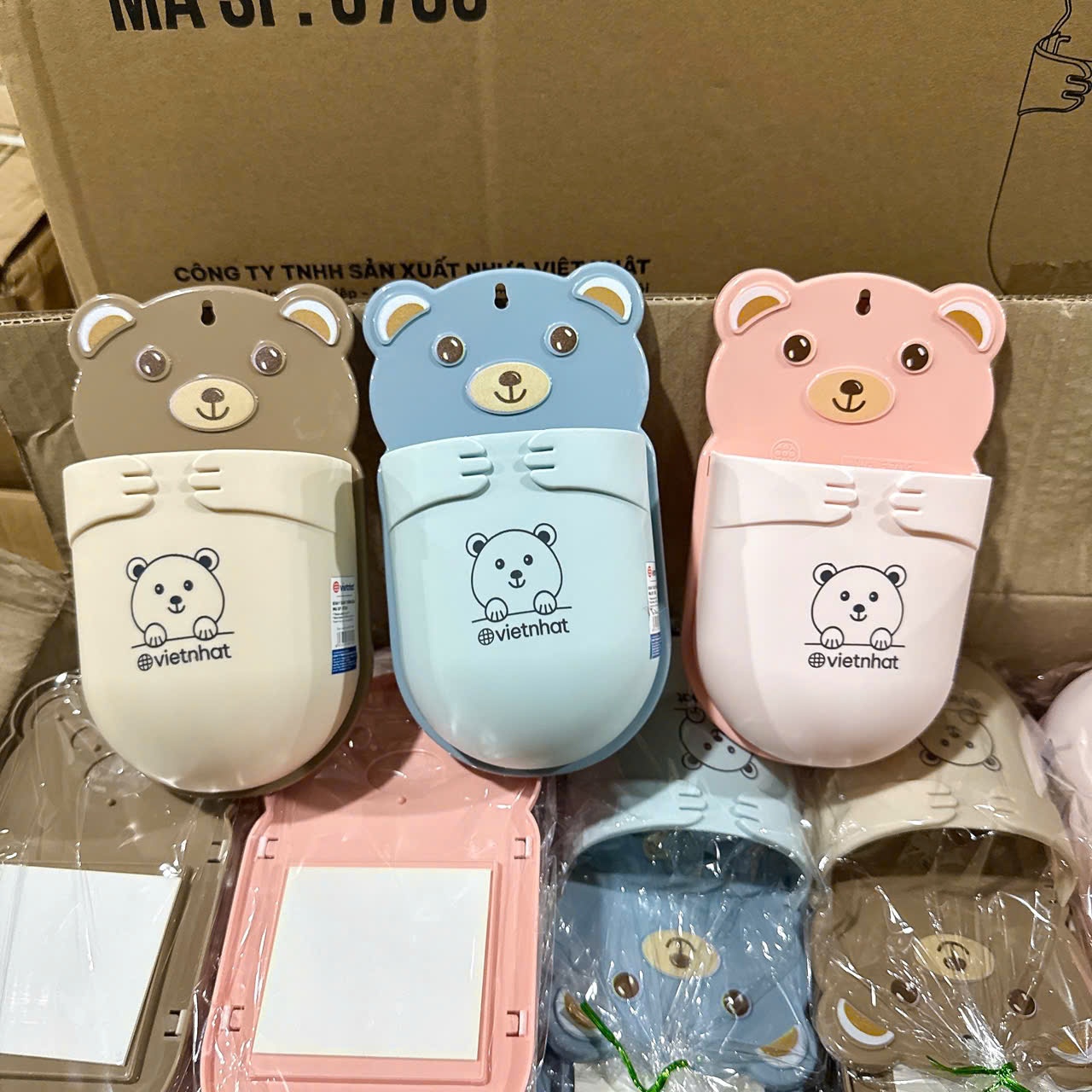 [50] Khay dán tường gấu 5703