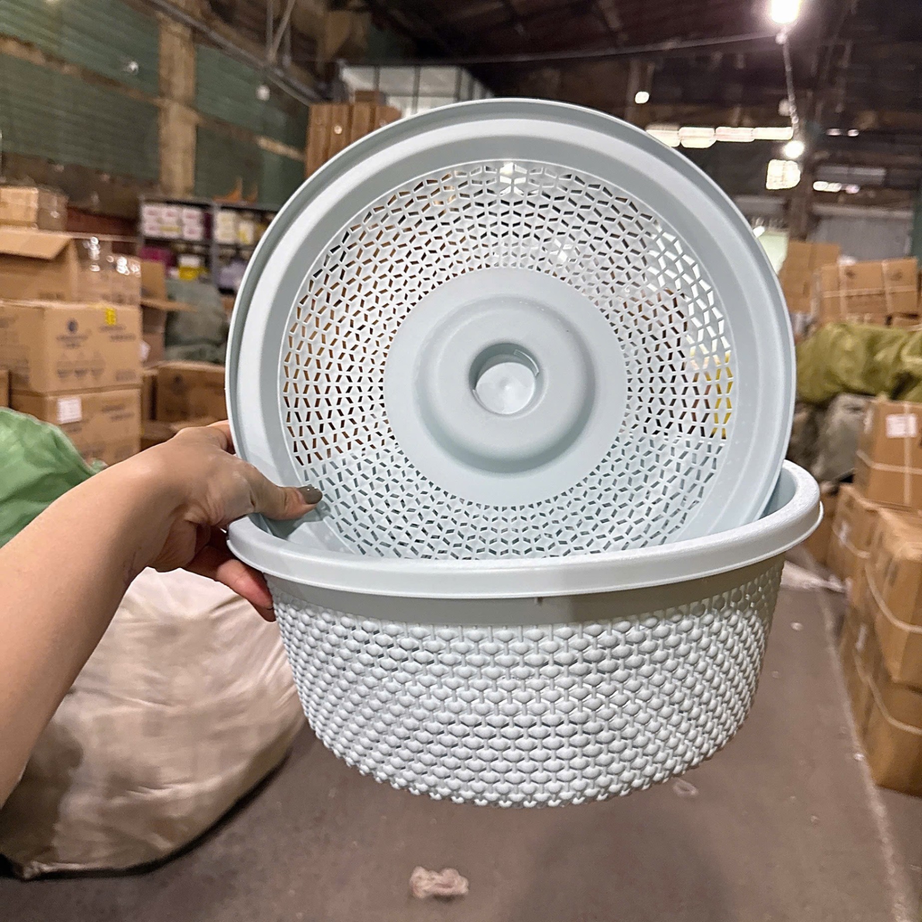 [12] Rổ Nắp Tròn Chấm Bi To Hokori 3276