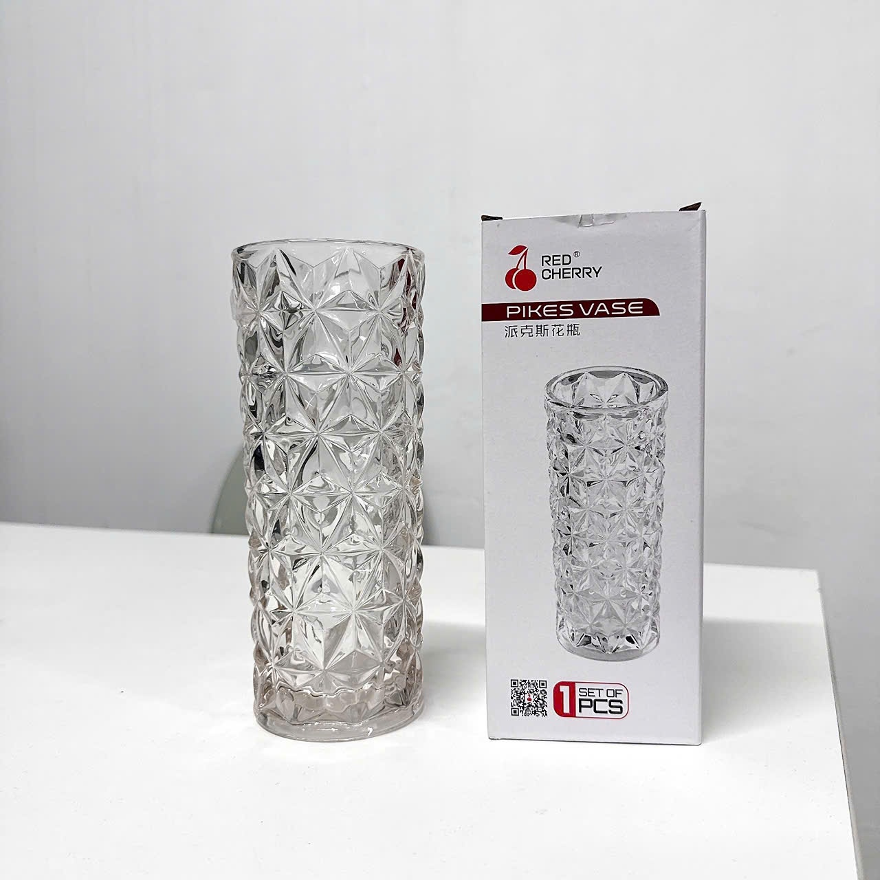 [24] Lọ Hoa Thuỷ Tinh Ống FB066B 20cm