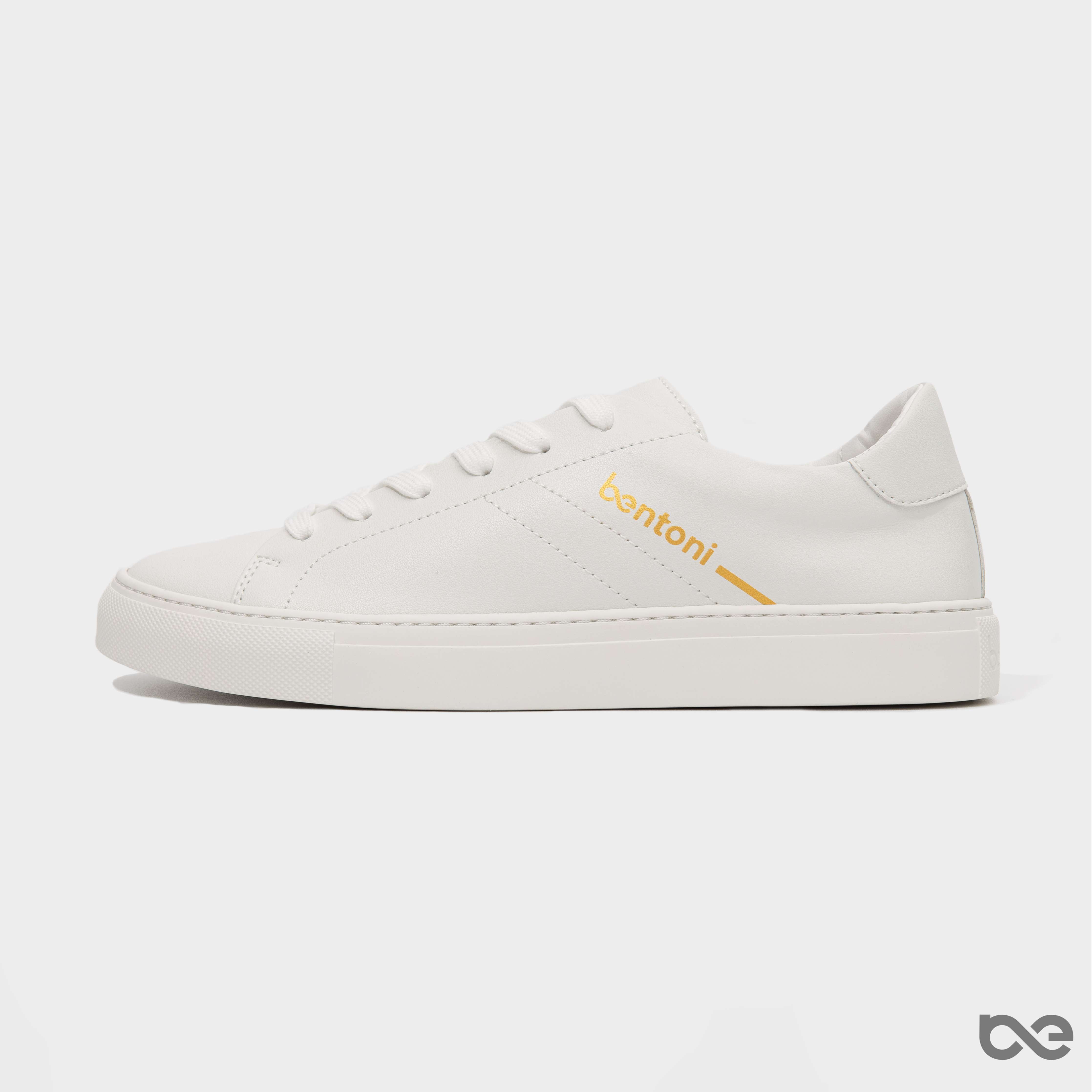 Ben Sneaker | Trắng chữ vàng